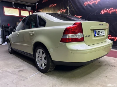 Volvo S40 2.4 Automaatti 2004, kuva 3/28