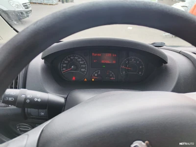 Peugeot Boxer 335 L2H1 BlueHDi 130 2016, photo 3/6