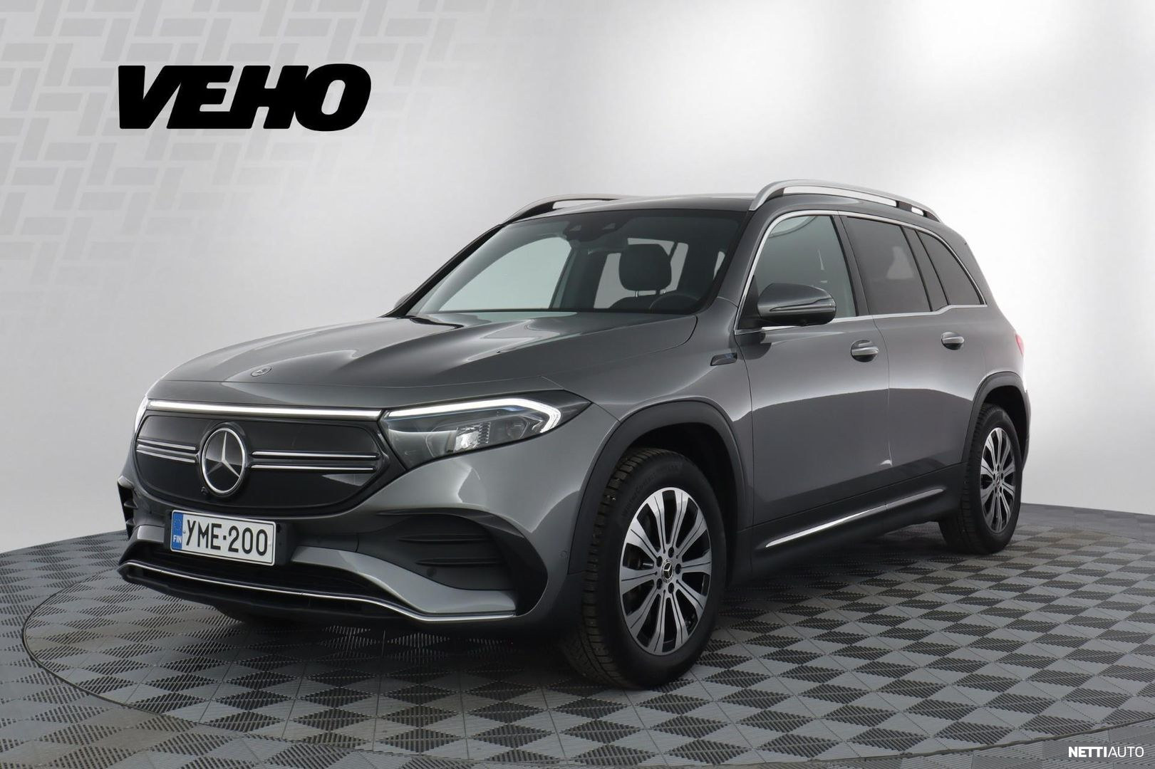 Mercedes-Benz EQB