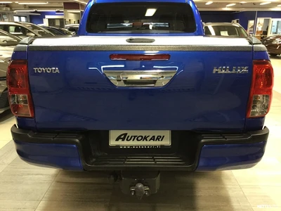 Toyota Hilux 2017, kuva 6/17
