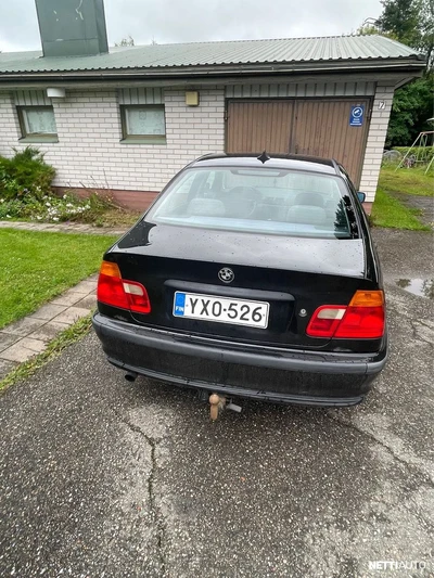 BMW 316 i Coupe 1999, photo 3/5