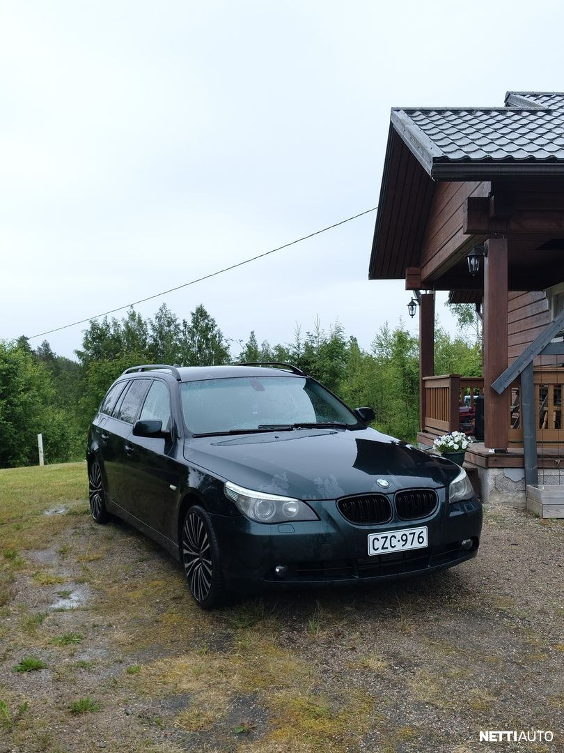 BMW 525
