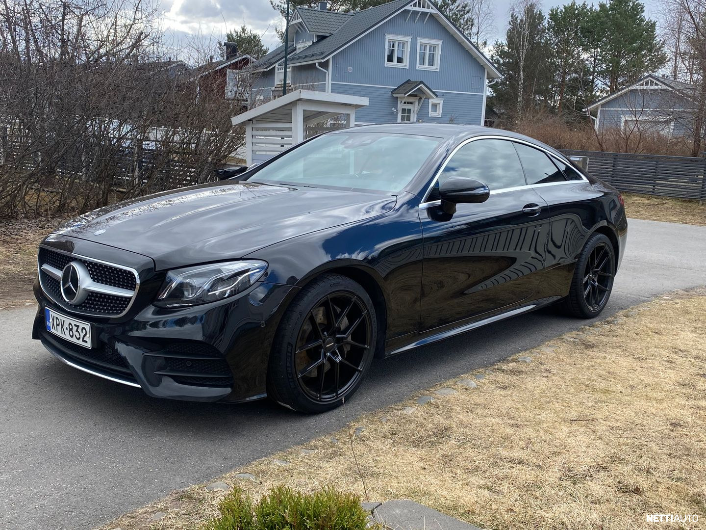 Mercedes-Benz E