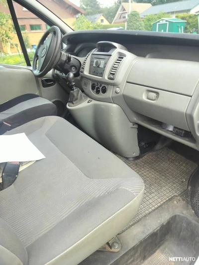 Opel Vivaro 2007, kuva 8/8