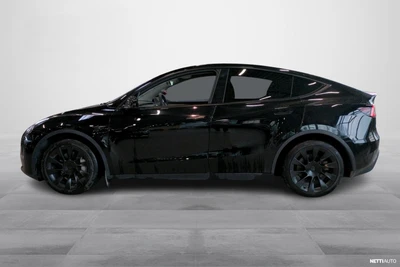 Tesla Model Y 2023, photo 5/16