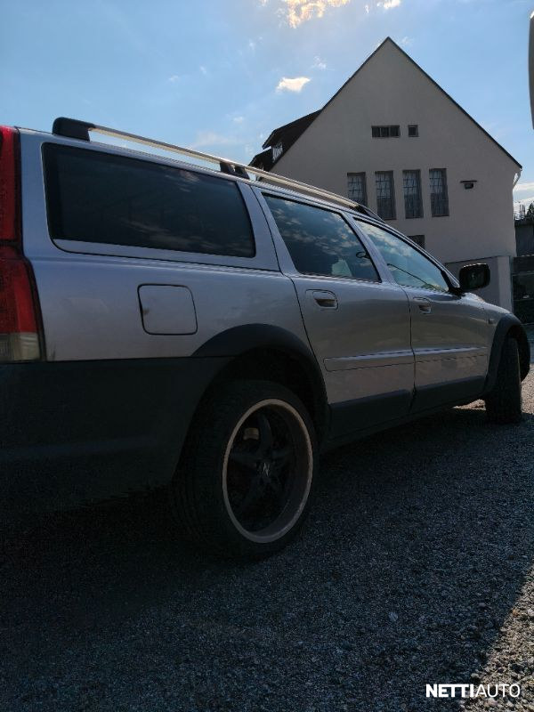 Volvo XC70