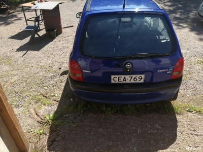 Opel Corsa Viistoperä 1999, kuva 3/5