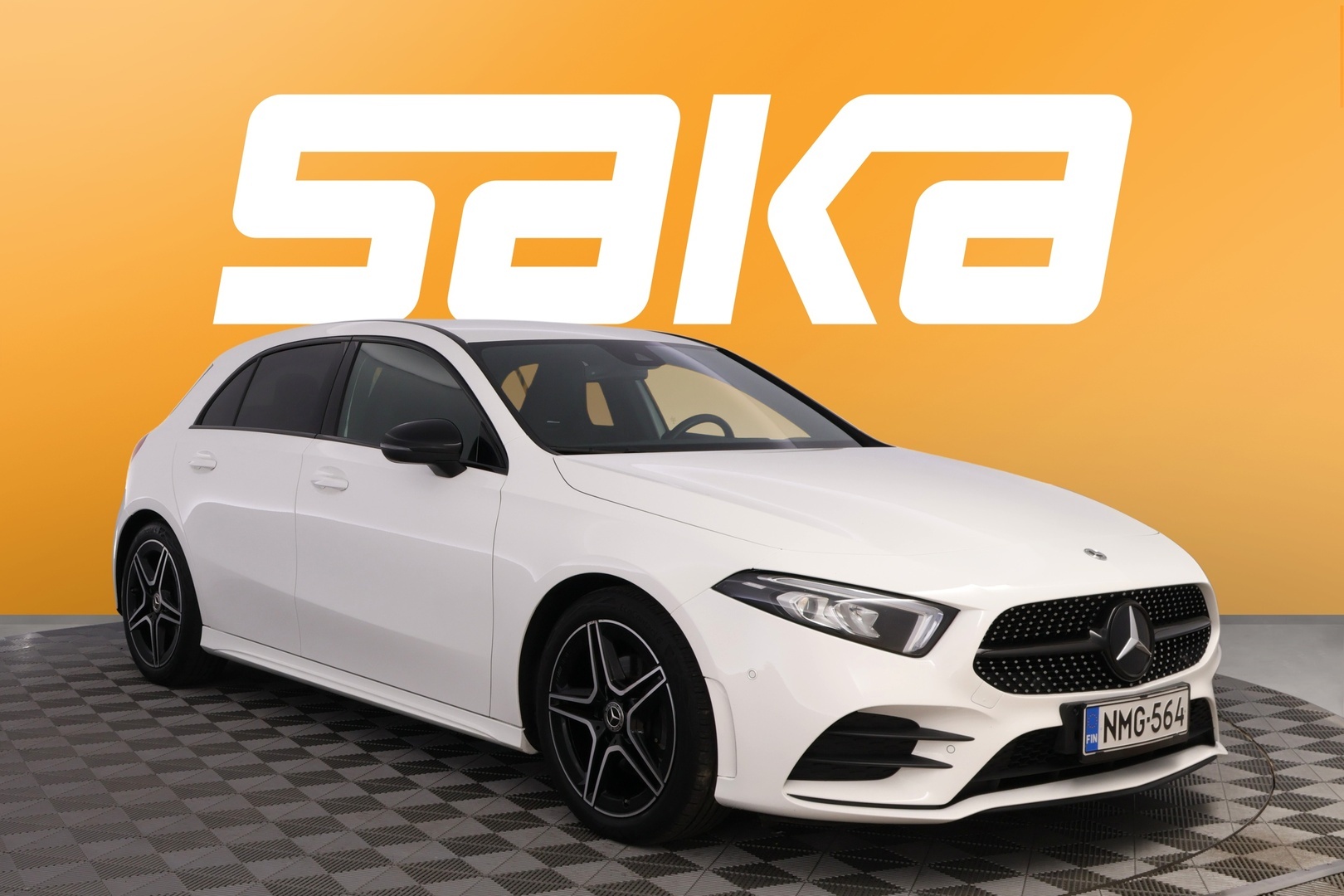 Mercedes-Benz A 180 A Business AMG