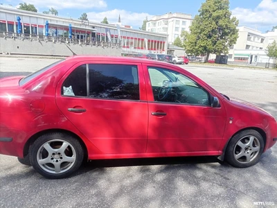 Skoda Fabia 2002, kuva 4/9