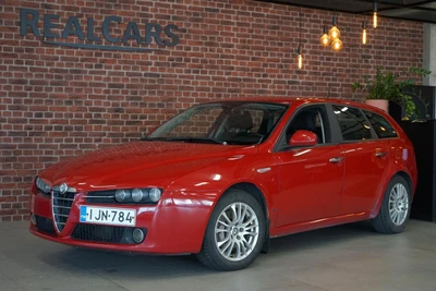 Alfa Romeo 159 2010, kuva 1/10