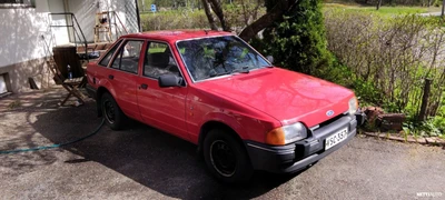 Ford Escort Ghia 1987, kuva 3/13