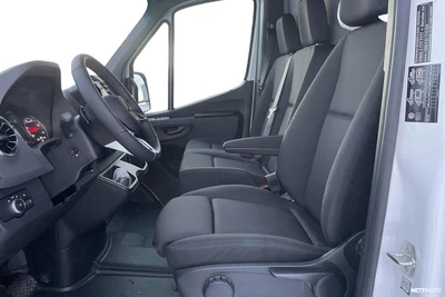 Mercedes-Benz Sprinter 2024, photo 6/11