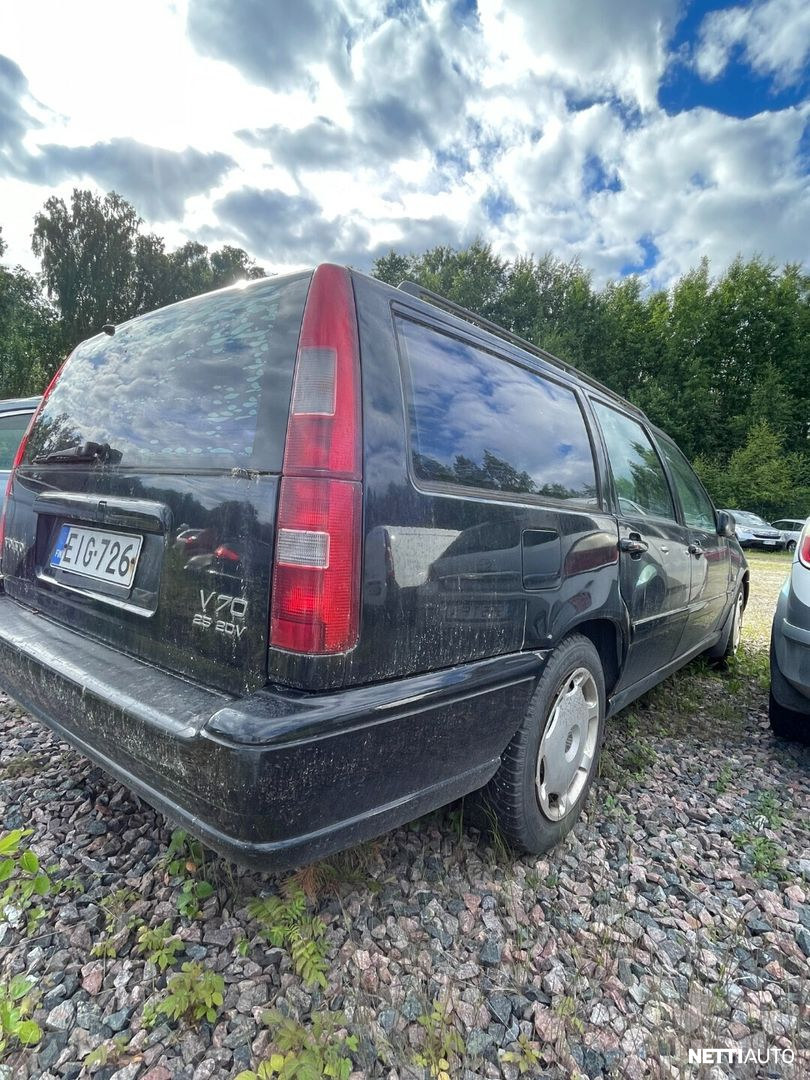 Volvo V70