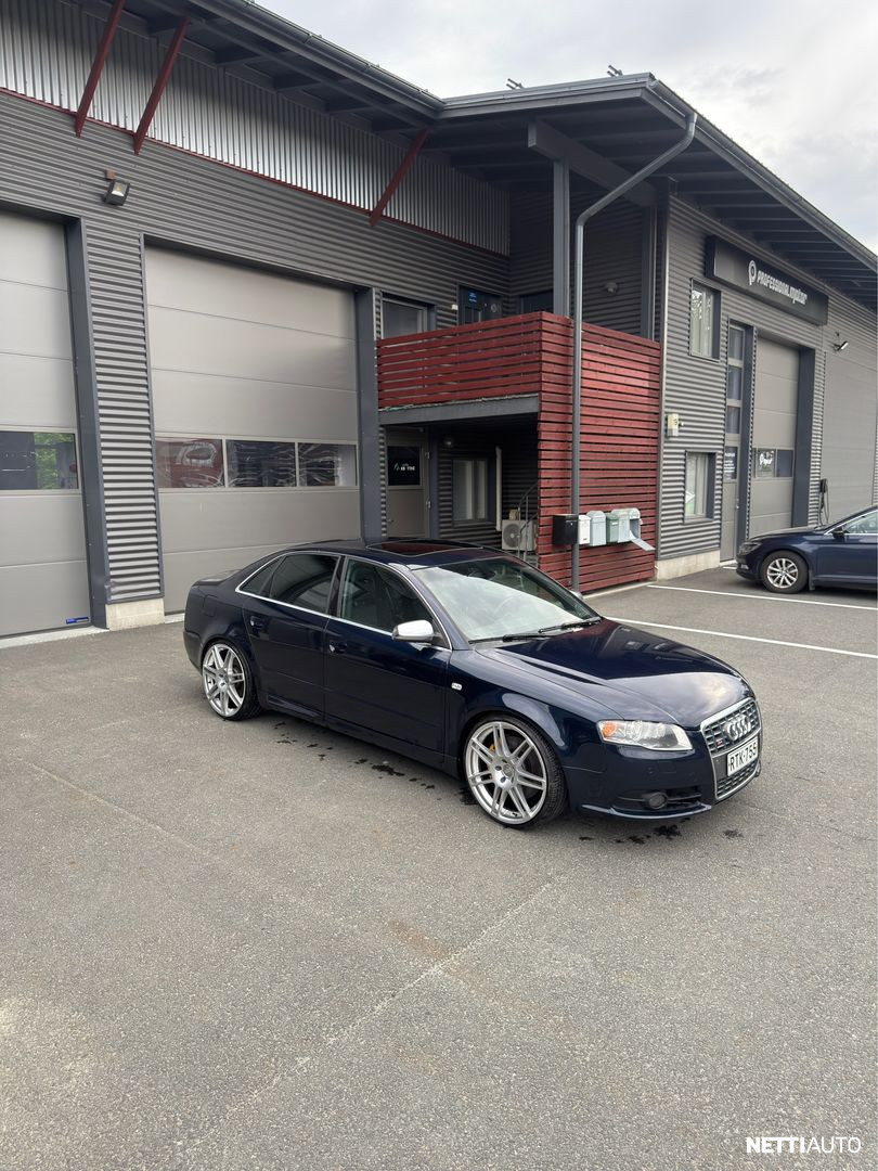 Audi S4