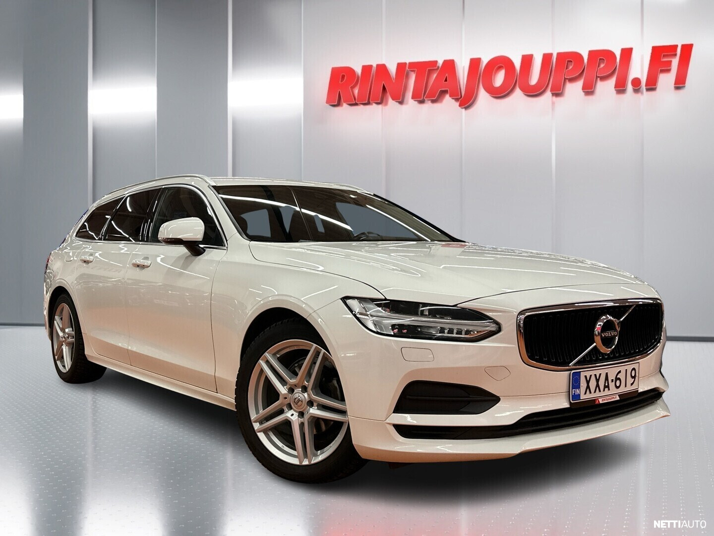 Volvo V90 D3 AWD Business aut / ACC / Webasto / Suomiauto / Siisti!