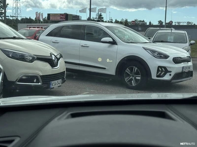 BMW X1 2021, kuva 7/15