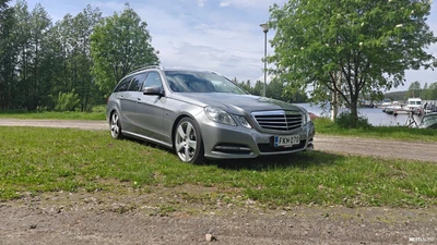 Mercedes-Benz E 2012, kuva 2/9