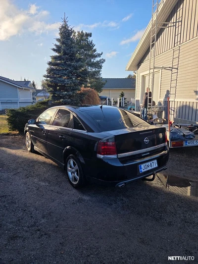 Opel Vectra 2,8 Turbo V6 Sport 5d 2006, kuva 5/9