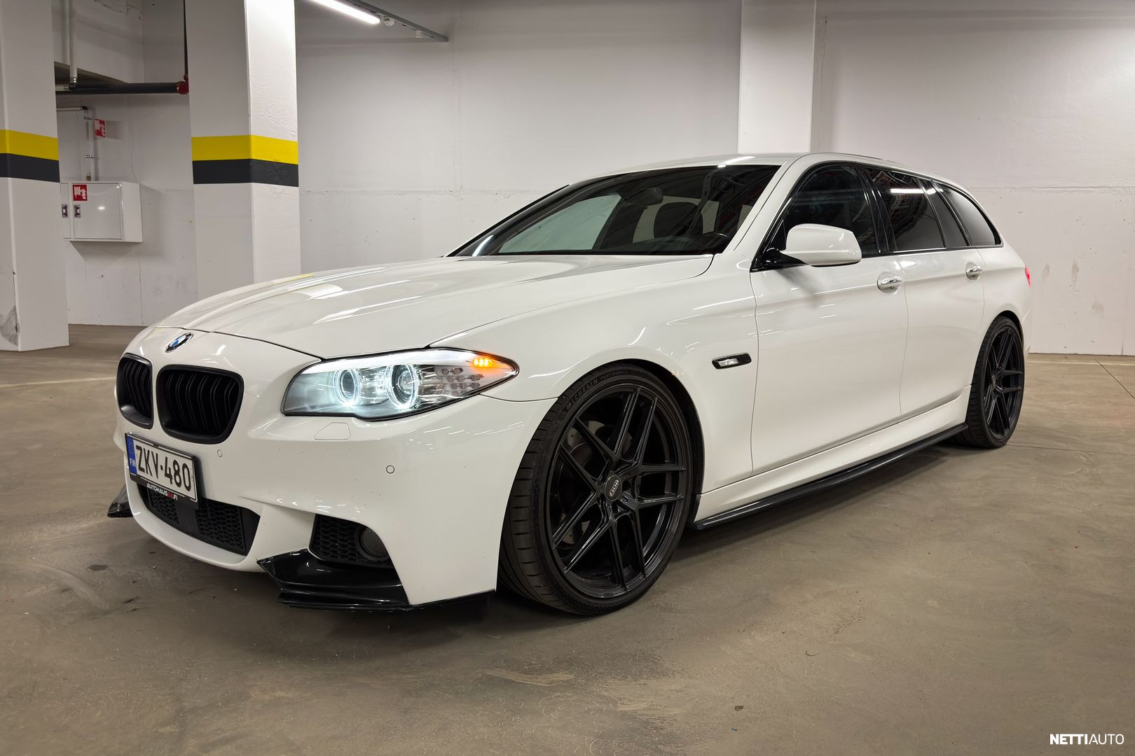 BMW 530