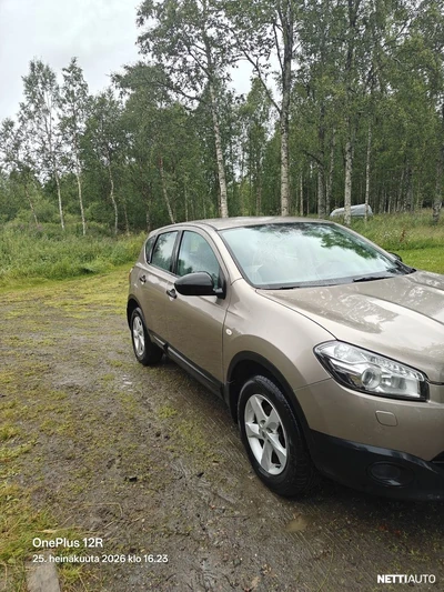 Nissan Qashqai 2011, kuva 3/10