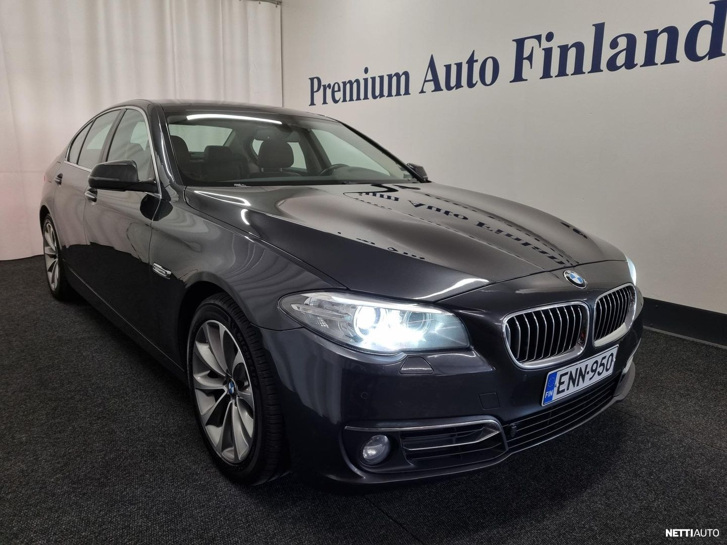 BMW 528