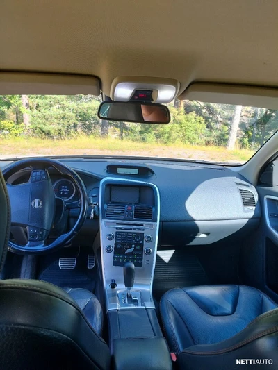 Volvo XC60 D5 AWD Summum Business aut 2009, photo 6/13