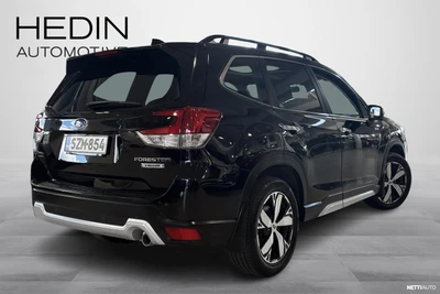 Subaru Forester 2,0i e-Boxer Summit CVT 2020, photo 3/52
