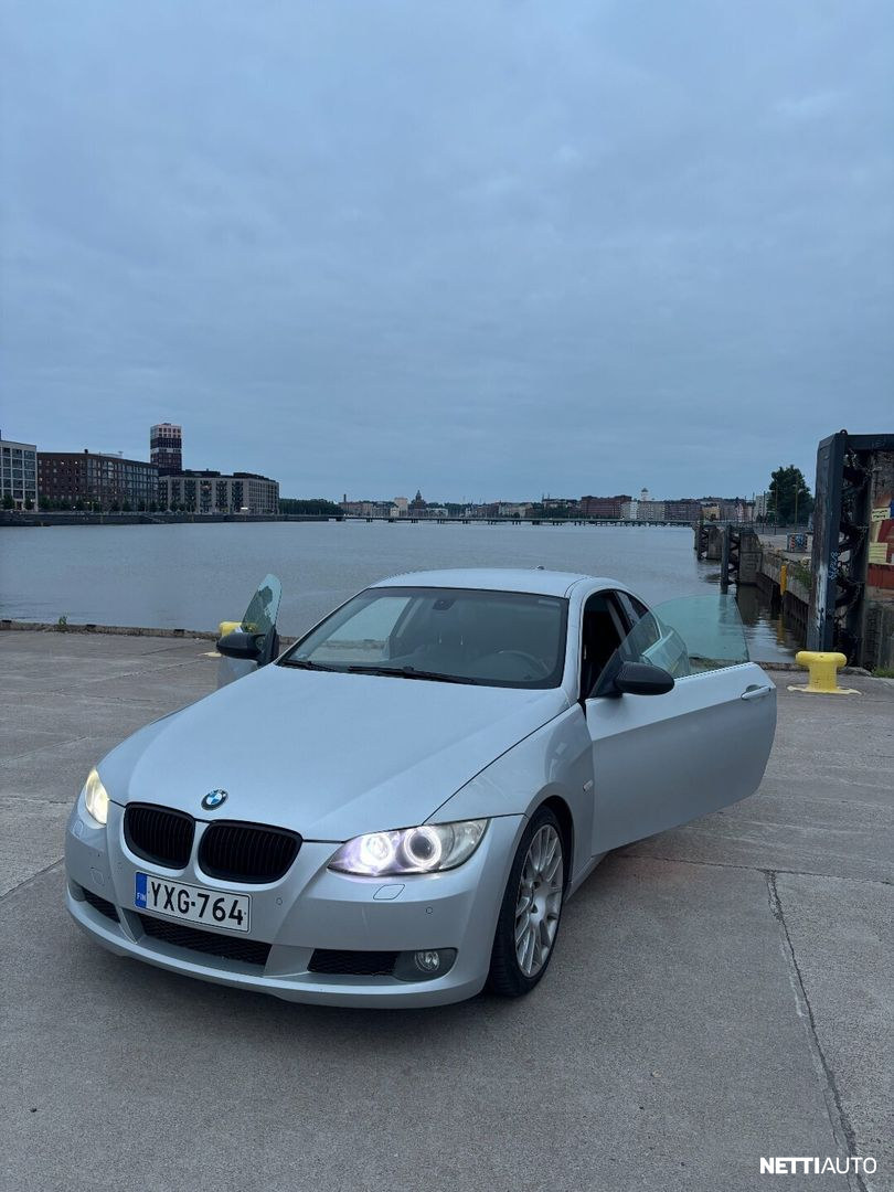 BMW 335 2007, photo 7/11
