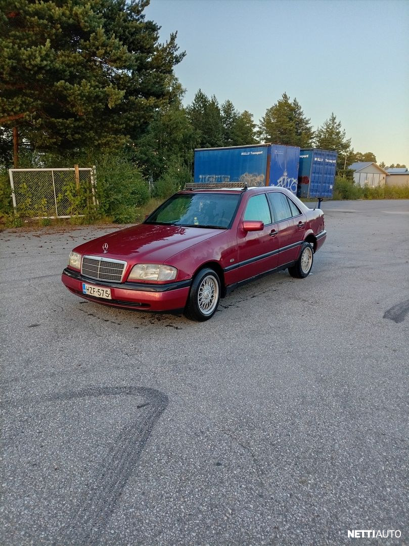 Mercedes-Benz C