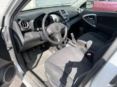 Toyota RAV4 2,0 VVT-i 4WD Luxury 2006, photo 7/8