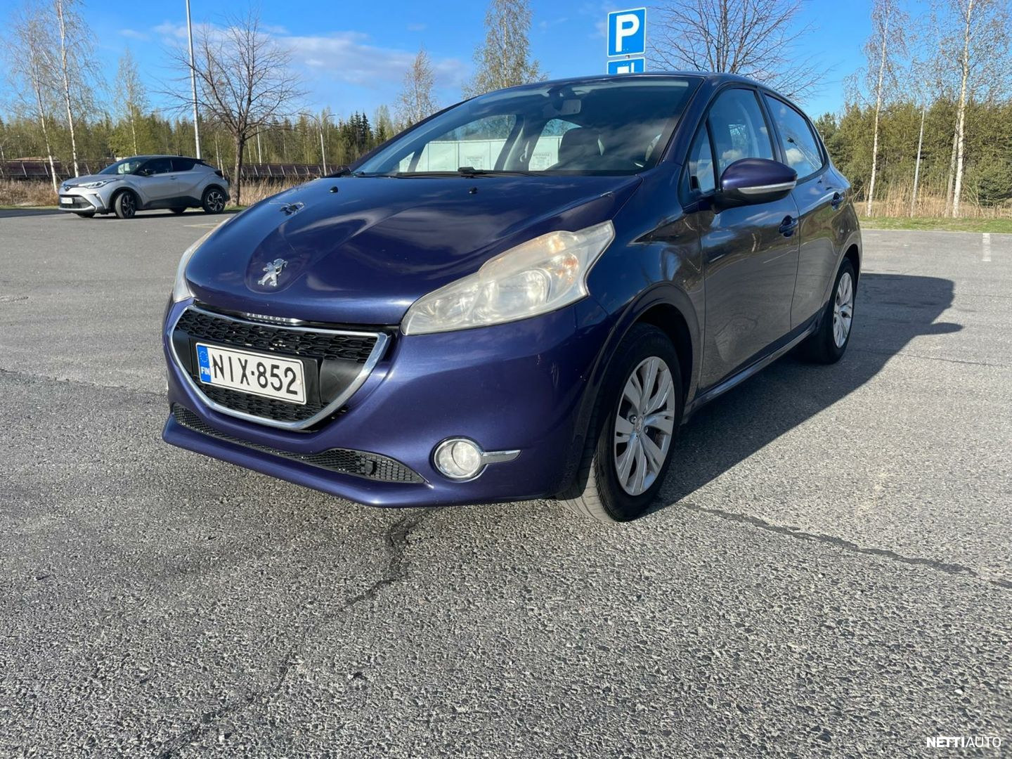 Peugeot 208