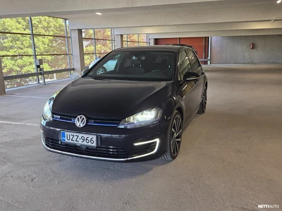 Volkswagen Golf 2015, photo 6/15
