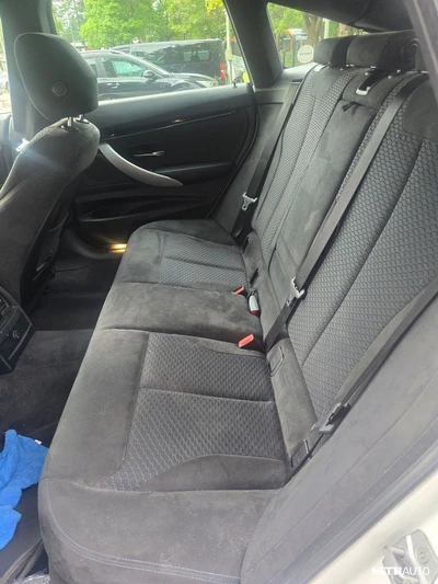 BMW 330 Gran Turismo 2015, photo 2/9