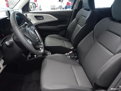 Suzuki Swift 1,2 12V HYBRID 4WD GL+ 5MT 2026, kuva 4/11