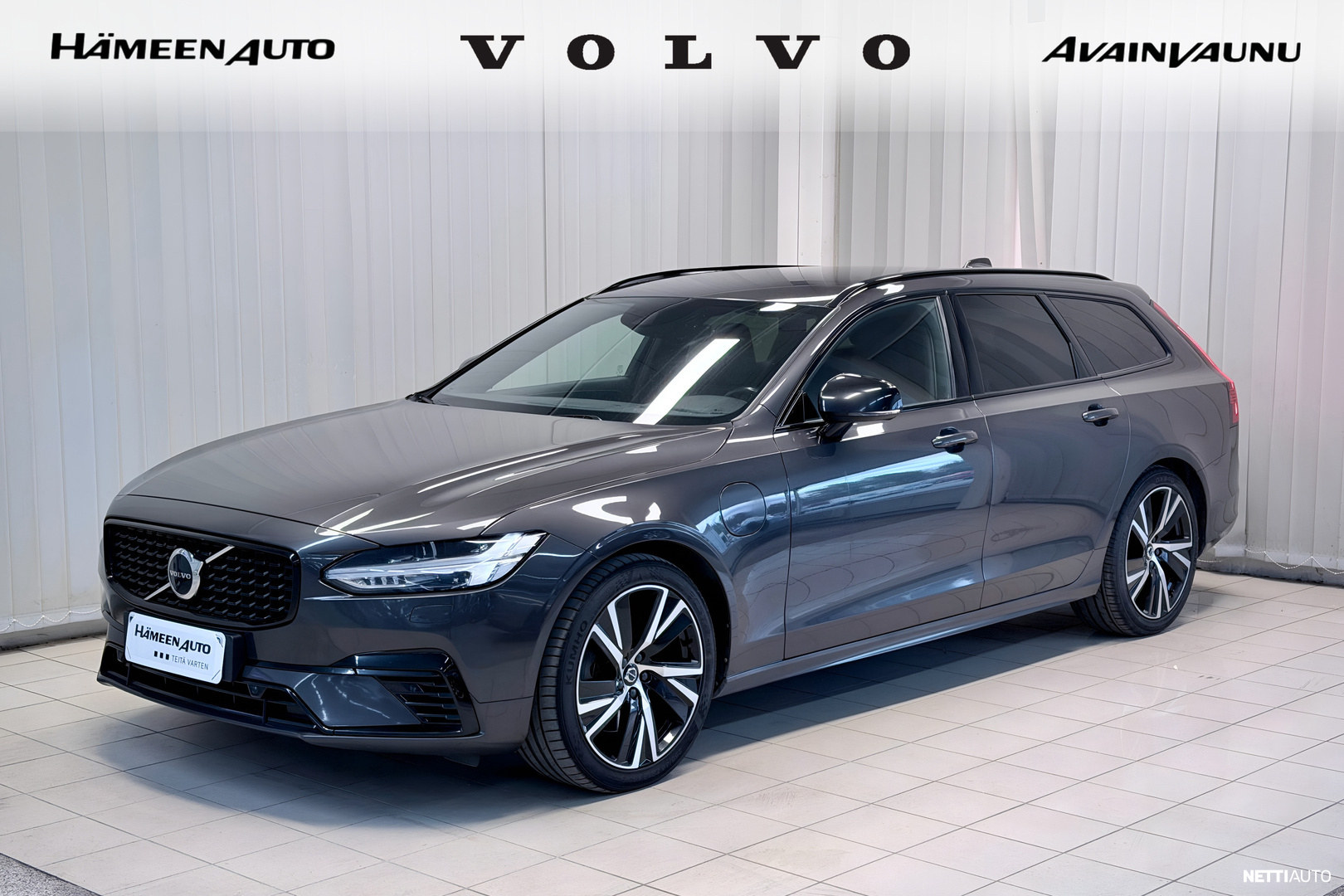 Volvo V90