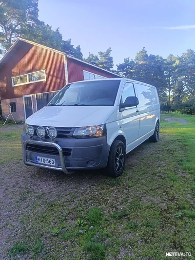 Volkswagen Transporter 2011, kuva 2/8