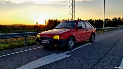 Ford Escort 1987, photo 1/9