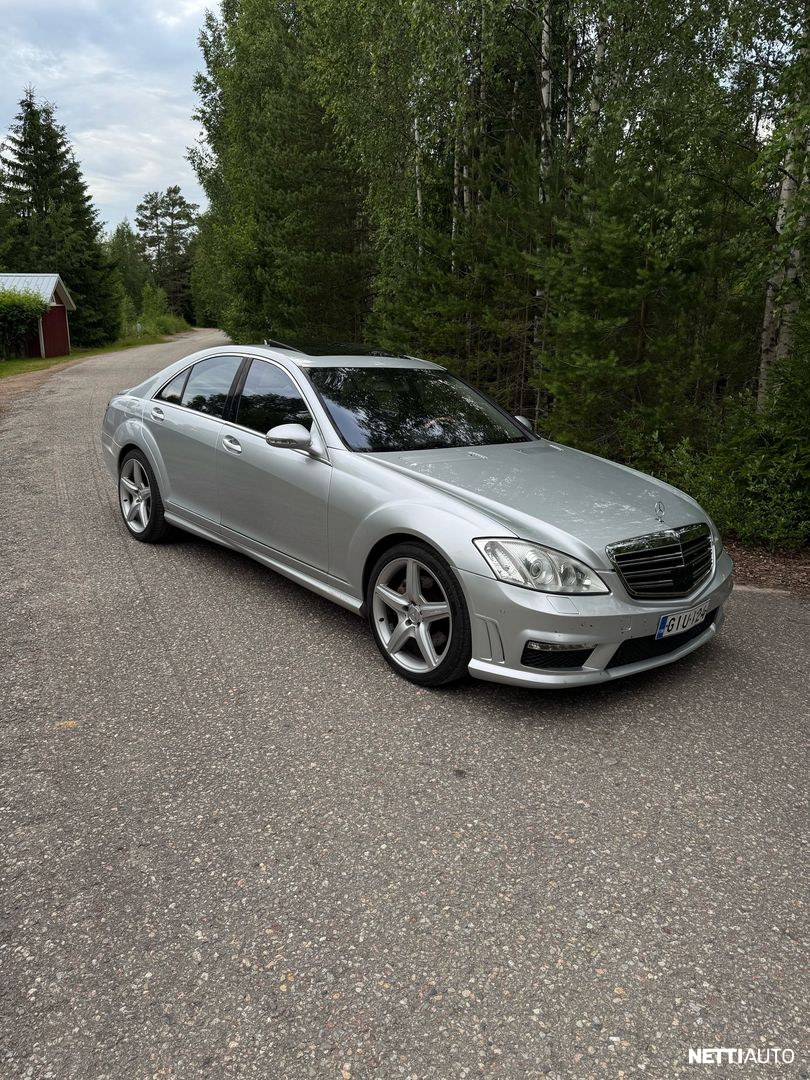 Mercedes-Benz S