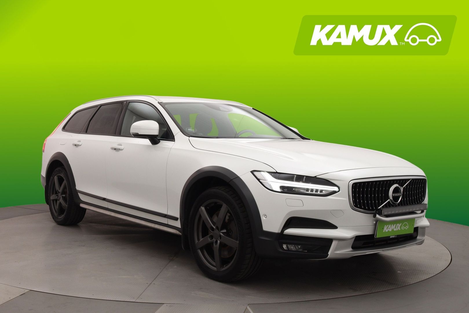 Volvo V90 Cross Country