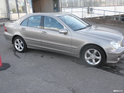 Mercedes-Benz C 2007, kuva 6/13