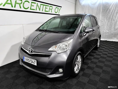 Toyota Verso-S 2012, photo 3/18
