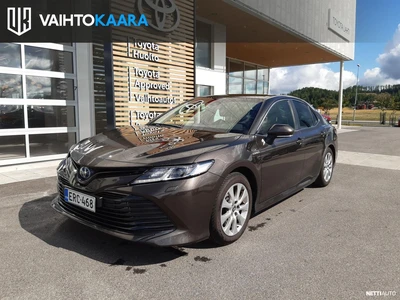Toyota Camry 2019, photo 1/8