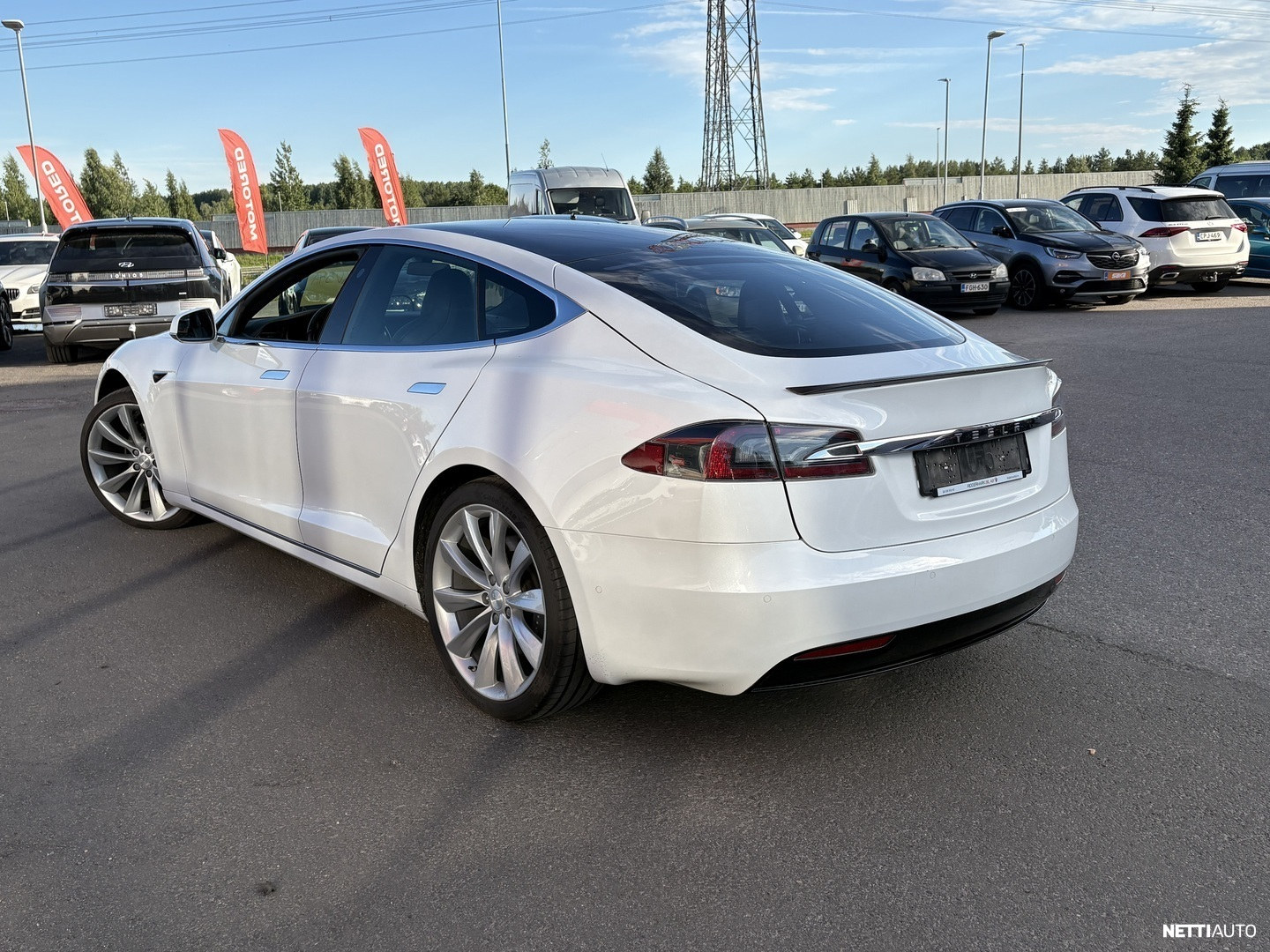 Tesla Model S 2019, photo 4/15