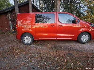 Citroen Jumpy BlueHDi 120 M 2017, photo 2/9
