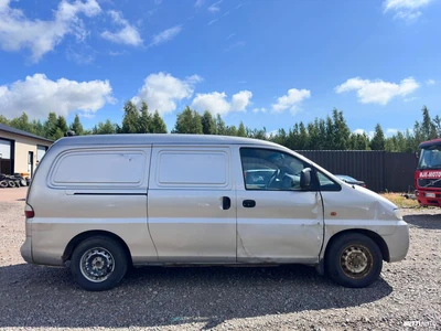 Hyundai H-1 2005, photo 6/8