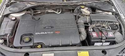 Ford Mondeo 1,8i 125hv Ghia Sportback 2003, photo 7/7