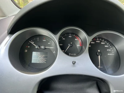 Seat Altea XL 1,6 TDI DPF CR Style 2011, kuva 5/10