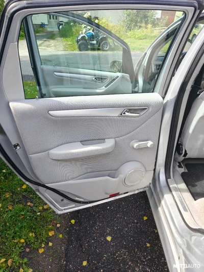 Mercedes-Benz B 2005, kuva 6/12