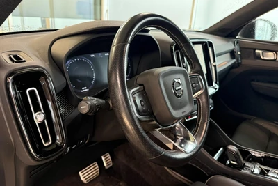 Volvo XC40 T5 TwE Business R-Design aut 2021, photo 6/9