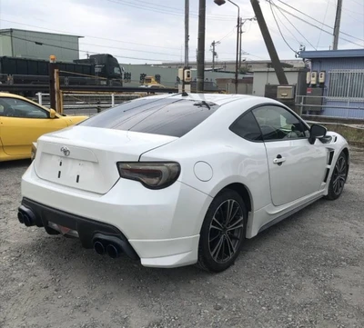 Toyota GT86 ZN6 2012, kuva 3/11